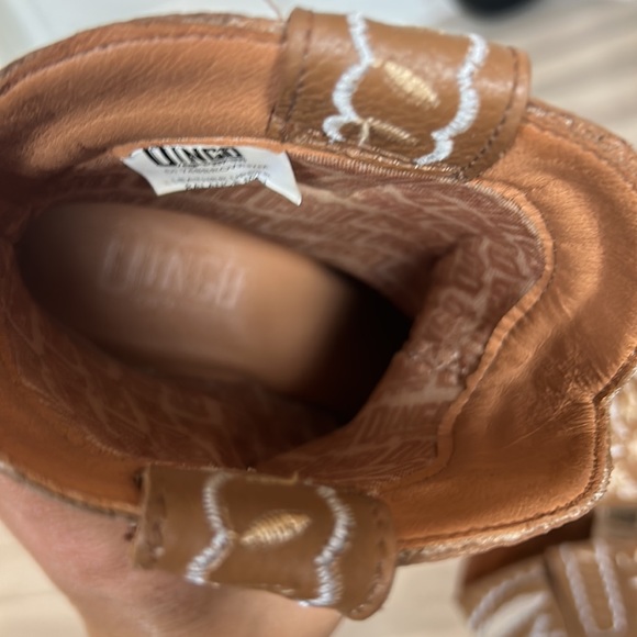 Sold - Picture 10 of 14